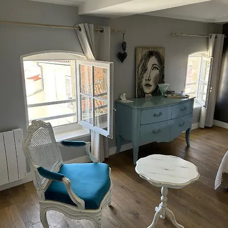 Bed & Breakfast Le Jardin Des Anges Saint-Jean-dʼAngély