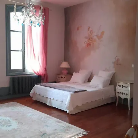 فندق مبيت وإفطار Le Jardin Des Anges Saint-Jean-dʼAngély