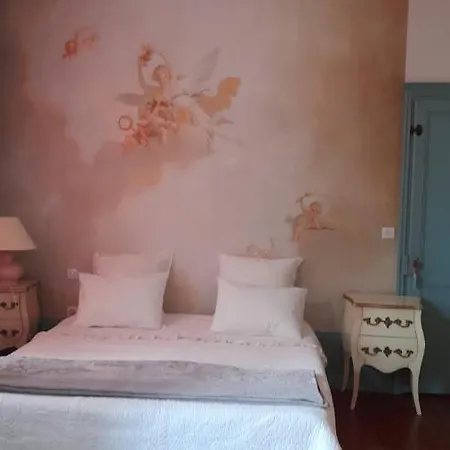 Le Jardin Des Anges 3* Saint-Jean-dʼAngély