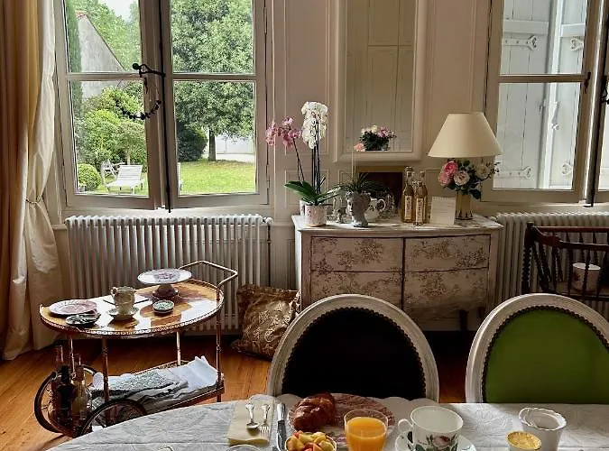 Le Jardin Des Anges Bed & Breakfast