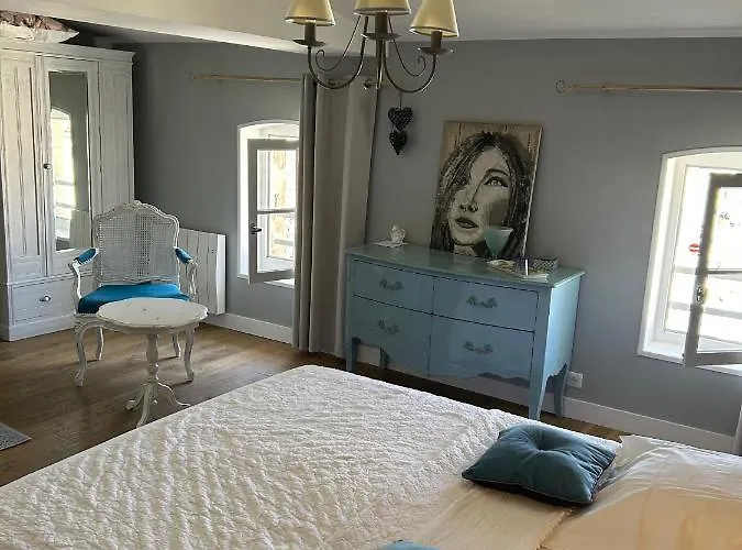 Bed & Breakfast Le Jardin Des Anges Saint-Jean-d'Angely